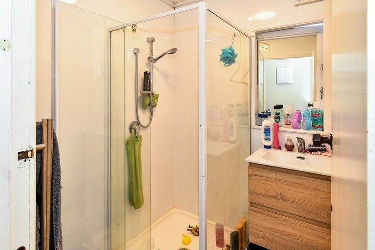 Photo of property in 10 Freyberg Crescent, Pukekohe, 2120