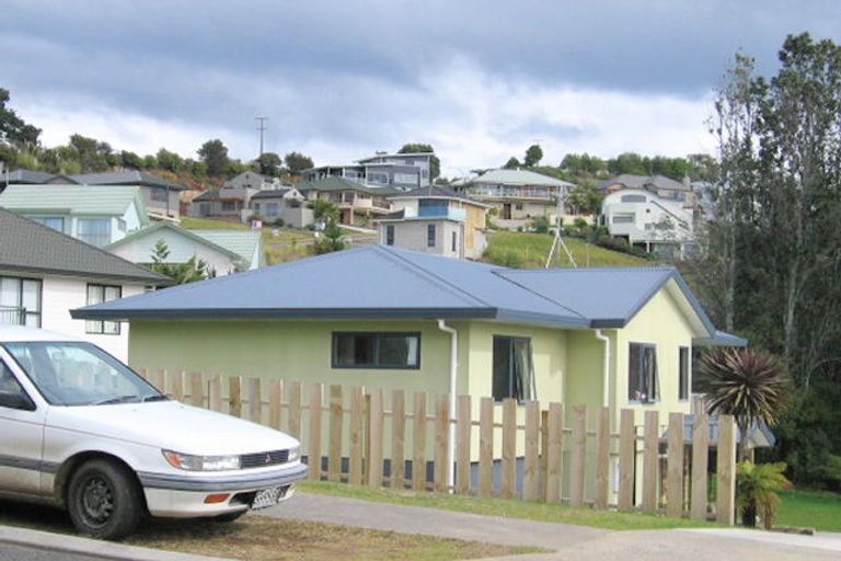 Photo of property in 333 The Drive, Whangamata, 3620