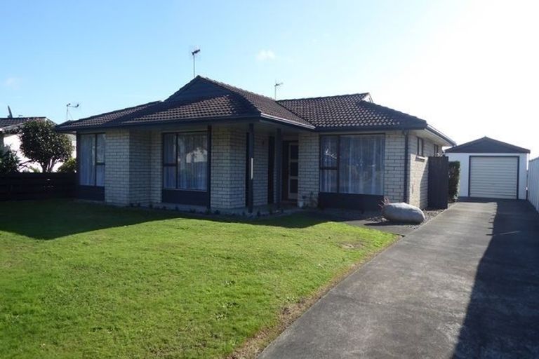 Photo of property in 19 Meadowbrook Drive, Cloverlea, Palmerston North, 4412