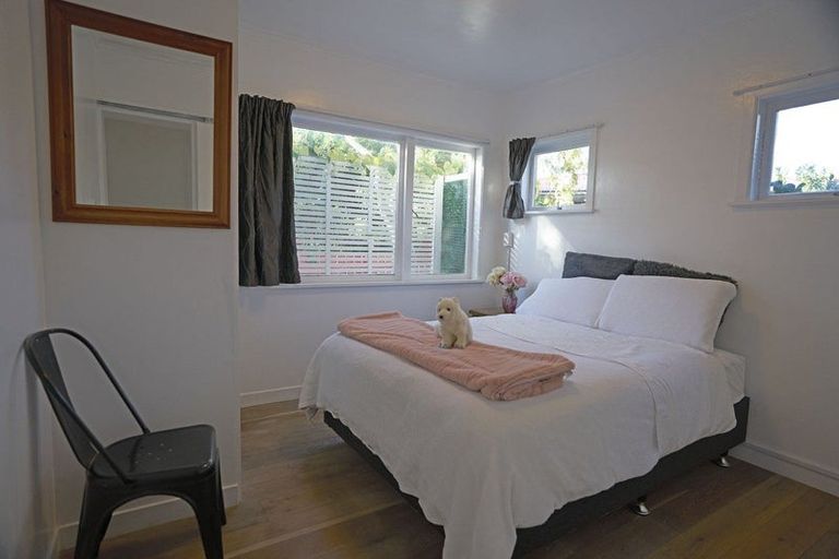 Photo of property in 32 Kirkbride Road, Mangere Bridge, Auckland, 2022