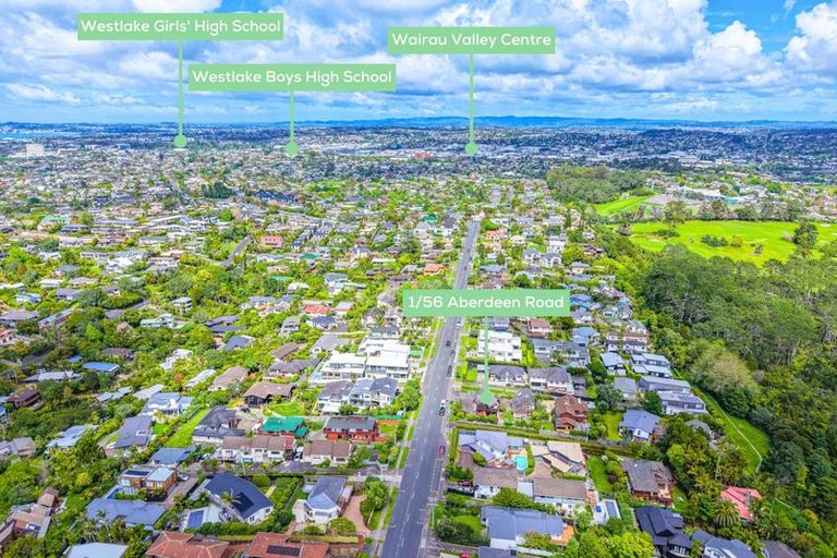 Photo of property in 1/56 Aberdeen Road, Campbells Bay, Auckland, 0620