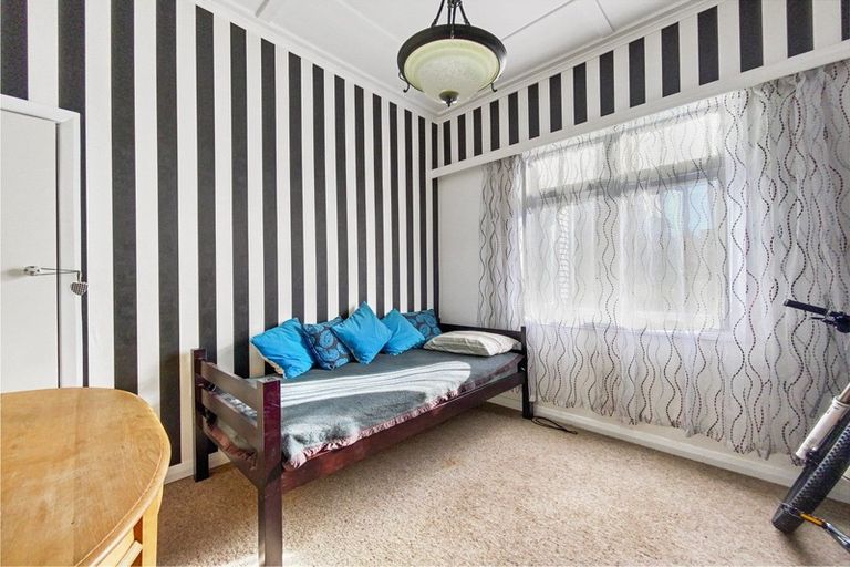 Photo of property in 1 Swan Street, Taihape, 4720