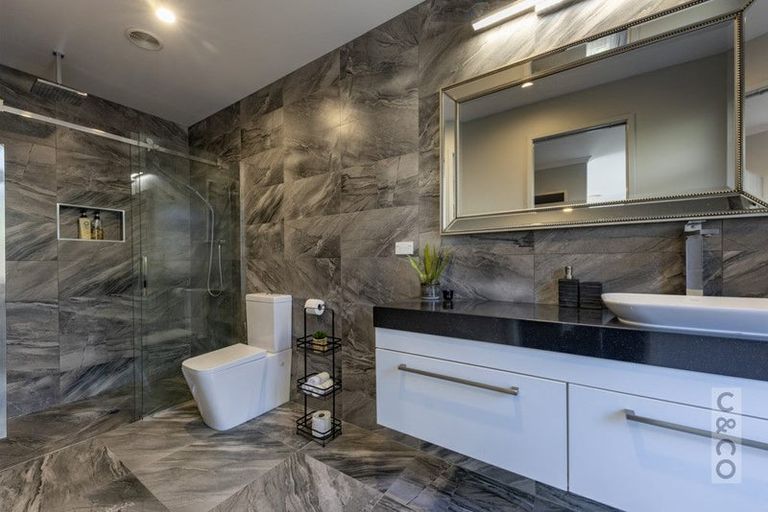 Photo of property in 6 Pheasant Lane, Waimauku, 0812