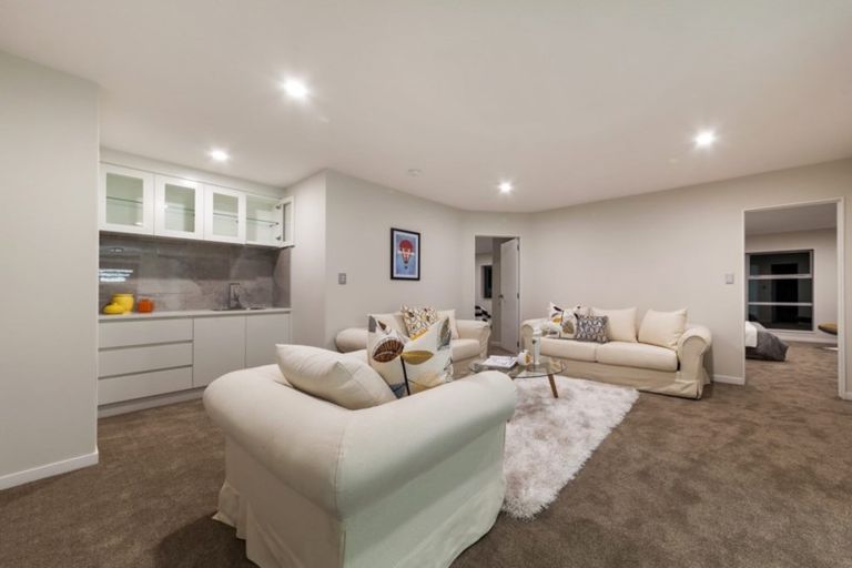 Photo of property in 5 Timmer Road, Flat Bush, Auckland, 2019