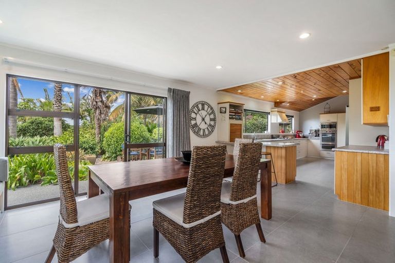 Photo of property in 76 Skudders Beach Road, Kerikeri, 0294