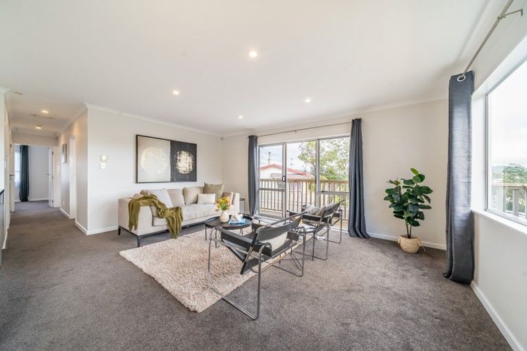 Photo of property in 10a Gaff Place, Whitby, Porirua, 5024