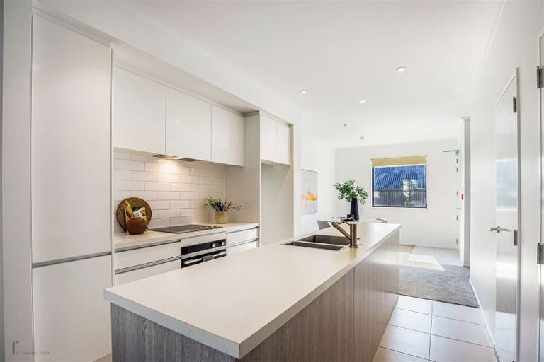 Photo of property in 24 Mapou Road, Hobsonville, Auckland, 0616