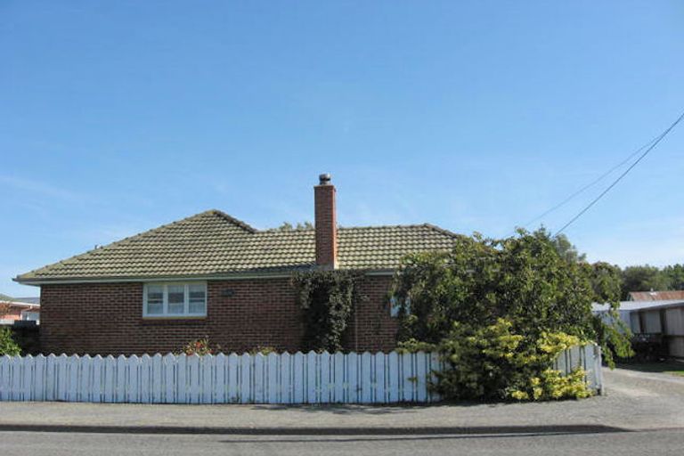 Photo of property in 122 Melcombe Street, Tinwald, Ashburton, 7700