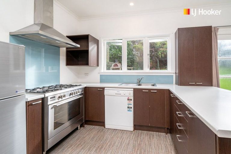 Photo of property in 27 Oakland Street, Andersons Bay, Dunedin, 9013