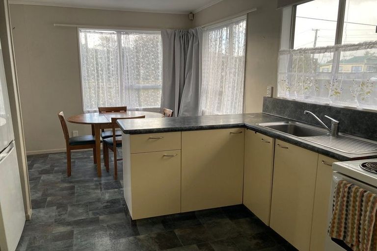 Photo of property in 10a Elizabeth Street, Moera, Lower Hutt, 5010