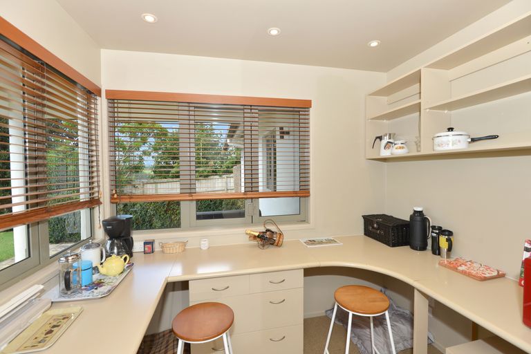 Photo of property in 6 Heron Hill, Kerikeri, 0230