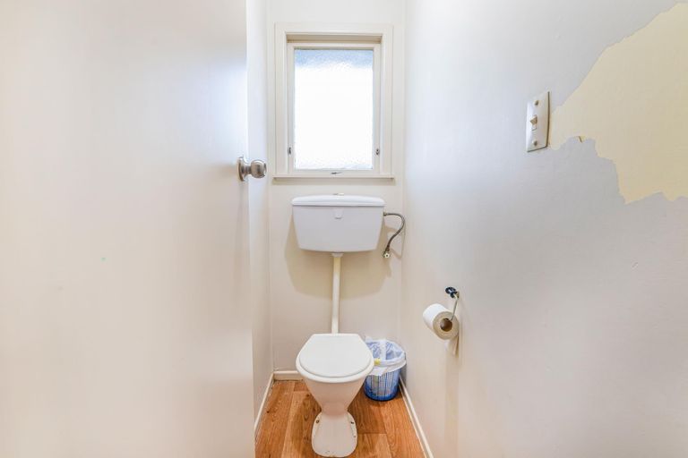 Photo of property in 14 Swallow Drive, Manurewa, Auckland, 2102