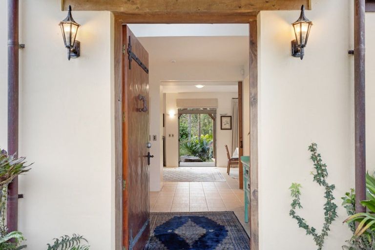 Photo of property in 424 Kerikeri Road, Kerikeri, 0230