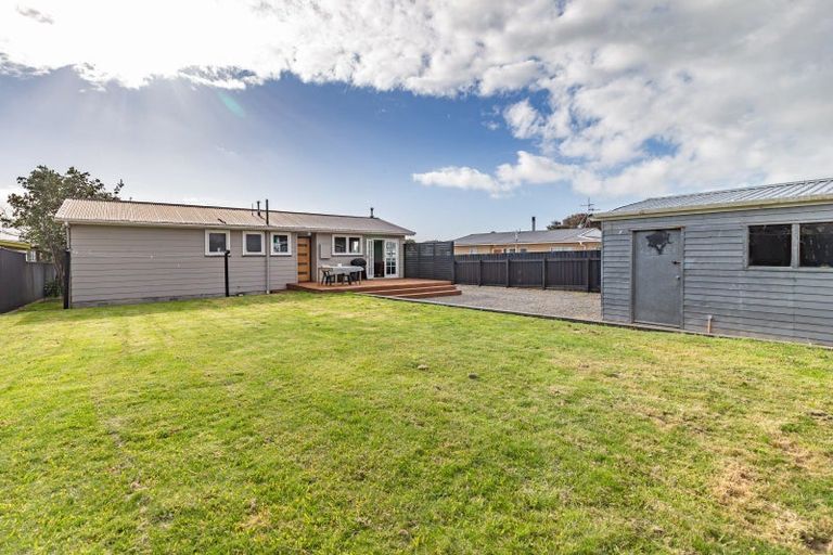 Photo of property in 7 Ryder Crescent, Levin, 5510