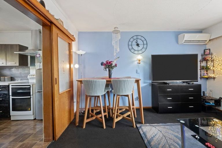 Photo of property in 2/42 Aitken Street, Ashburton, 7700