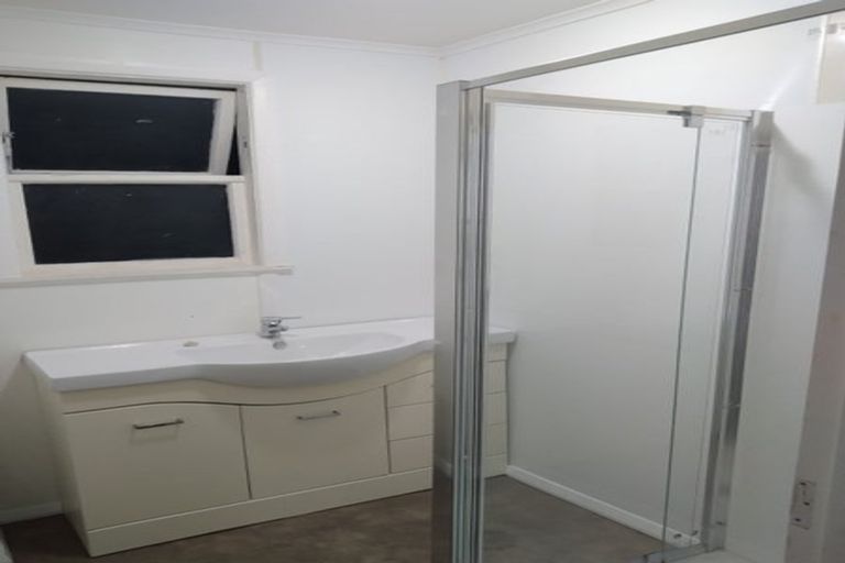 Photo of property in 36 Cleland Crescent, Naenae, Lower Hutt, 5011