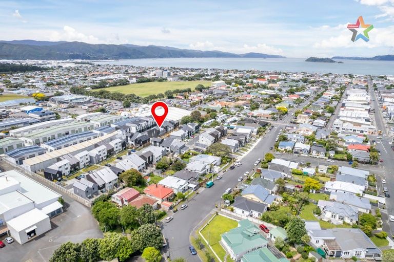 Photo of property in 34 John Street, Stokes Valley, Lower Hutt, 5019