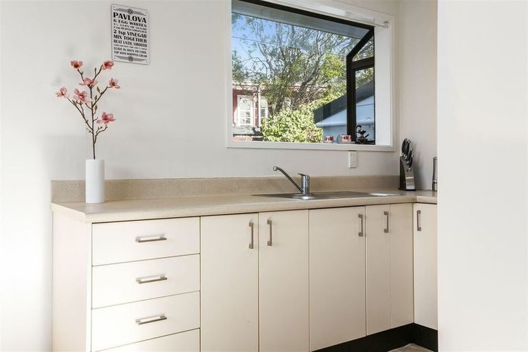 Photo of property in 32a Transom Close, Whitby, Porirua, 5024