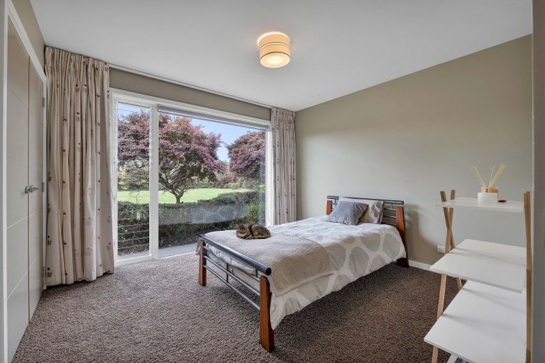 Photo of property in 50a Richmond Road, Brixton, New Plymouth, 4373