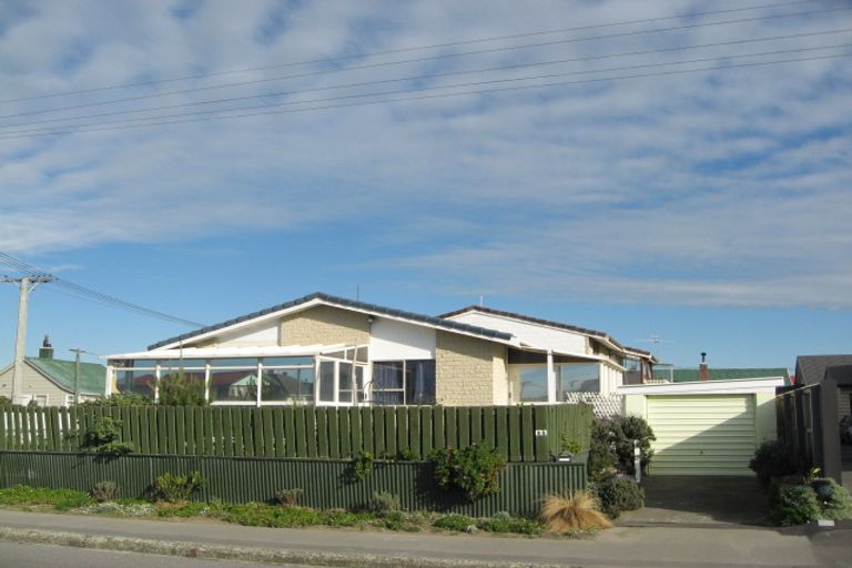 Photo of property in 2/46 Oram Avenue, New Brighton, Christchurch, 8061
