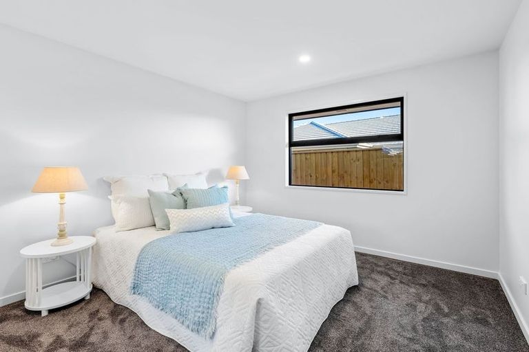 Photo of property in 16 Falcons View Drive, Rolleston, 7615