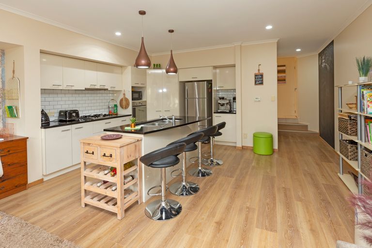 Photo of property in 34 Nautilus Drive, Gulf Harbour, Whangaparaoa, 0930