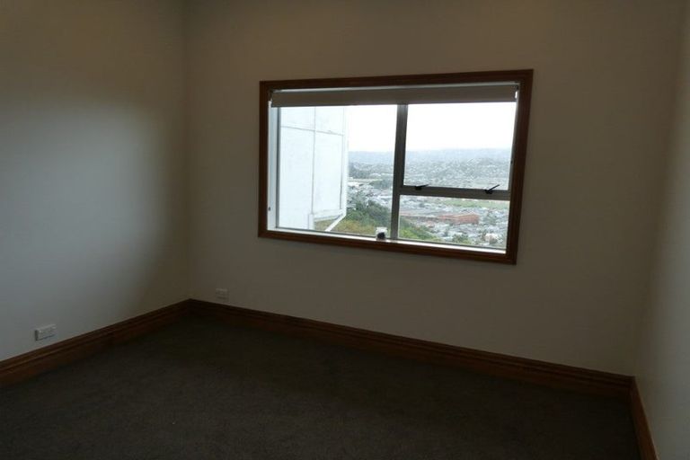 Photo of property in 53 Sutherland Road, Melrose, Wellington, 6023