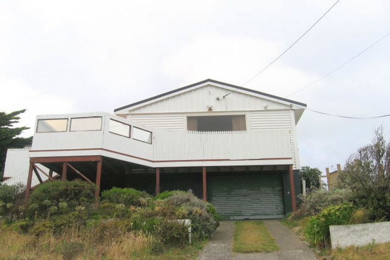 Photo of property in 121 Buckley Road, Southgate, Wellington, 6023