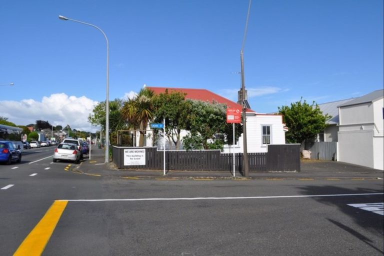 Photo of property in 46 Vivian Street, New Plymouth, 4310
