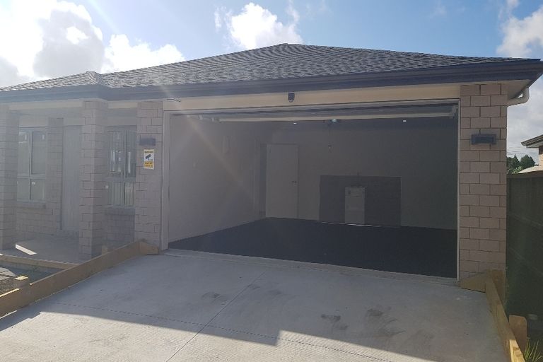 Photo of property in 39d Taka Street, Takanini, 2112