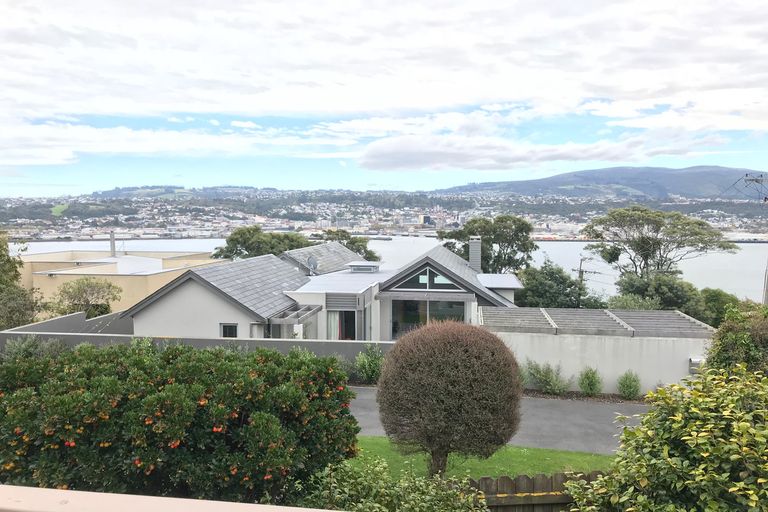 Photo of property in 11 Cornwall Street, Vauxhall, Dunedin, 9013