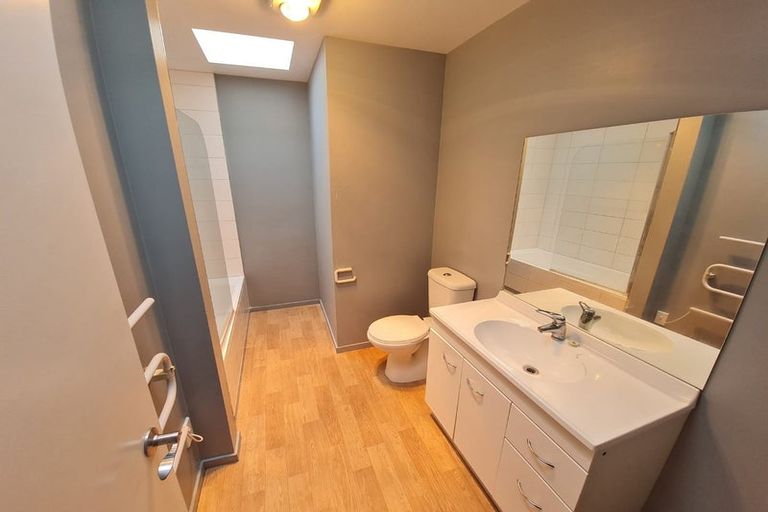 Photo of property in 2/75 Burke Street, Addington, Christchurch, 8024