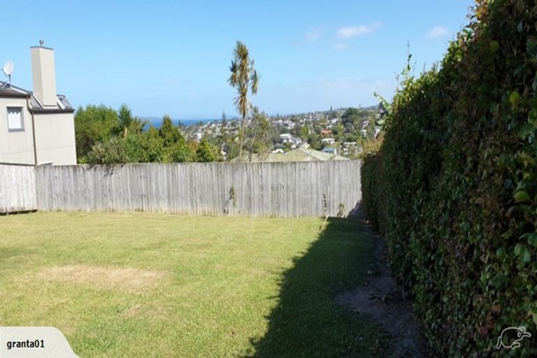 Photo of property in 34 Knights Road, Rothesay Bay, Auckland, 0630