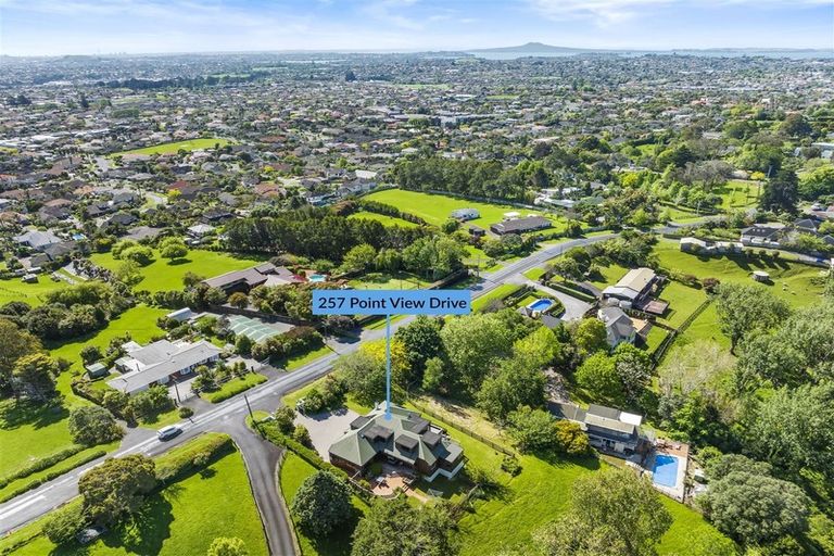 Photo of property in 257 Point View Drive, Dannemora, Auckland, 2016