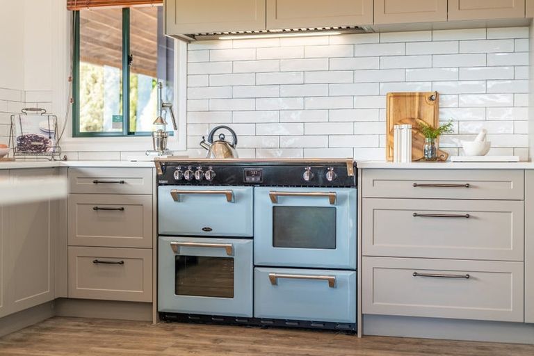 Photo of property in 75e Paremata Haywards Road, Judgeford, Porirua, 5381