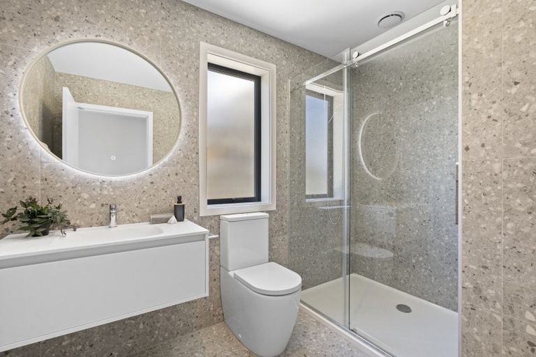 Photo of property in 62 Tiketike Way, Brooklyn, Wellington, 6021