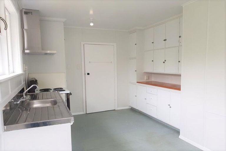 Photo of property in 105 Hampshire Street, Cannons Creek, Porirua, 5024