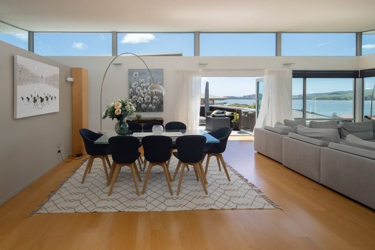 Photo of property in 11 Bowsprit Way, Whitby, Porirua, 5024