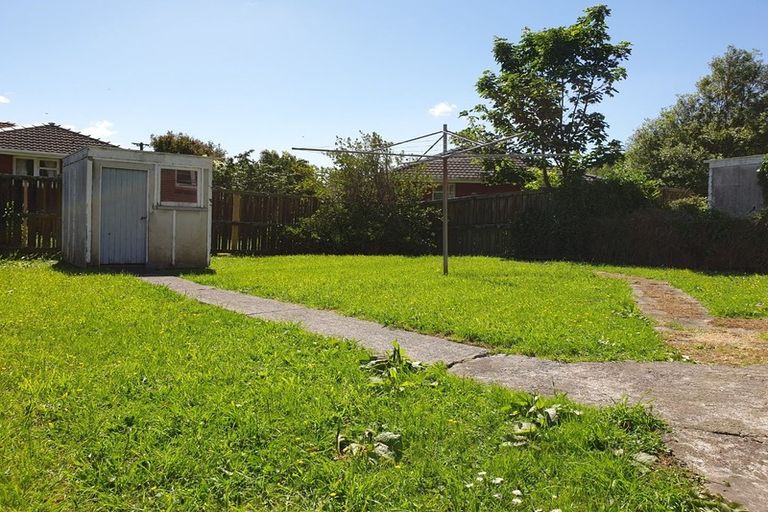 Photo of property in 295 Naenae Road, Naenae, Lower Hutt, 5011