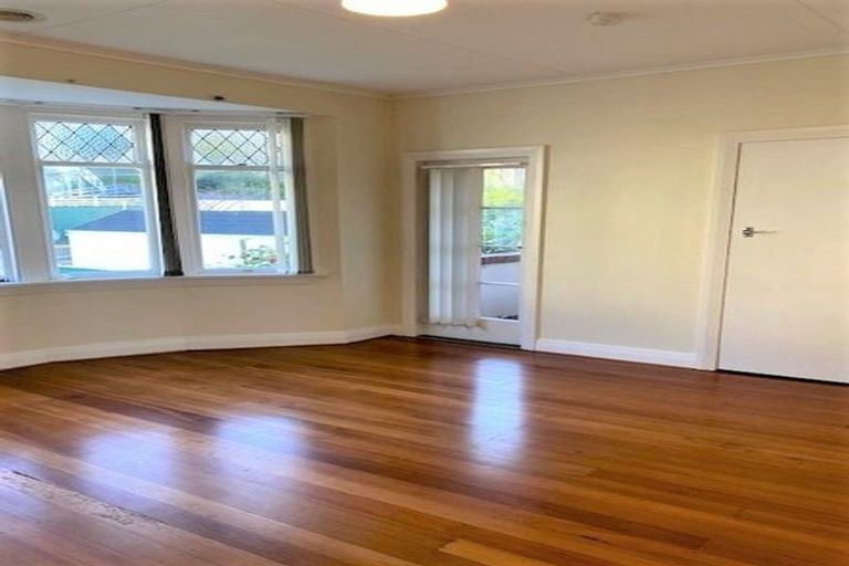 Photo of property in 43 Belvedere Road, Hataitai, Wellington, 6021