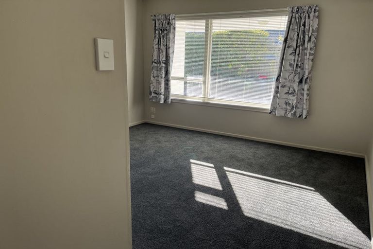 Photo of property in 3/69 Champion Street, Edgeware, Christchurch, 8013