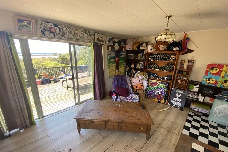 Photo of property in 56 Allington Road, Massey, Auckland, 0614