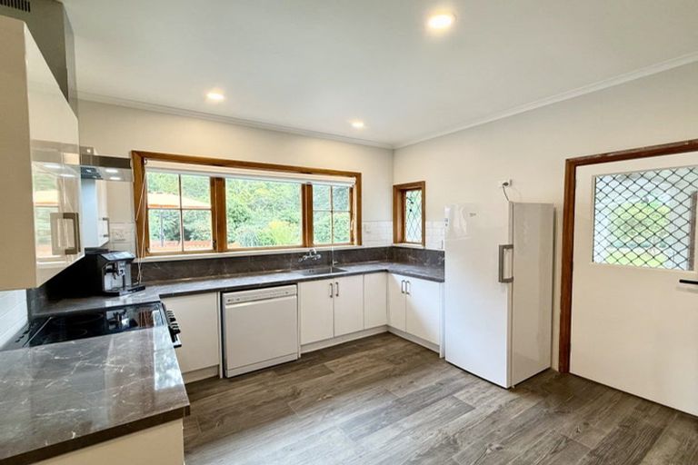 Photo of property in 1034 Waitahora Road, Waitahora, Dannevirke, 4971