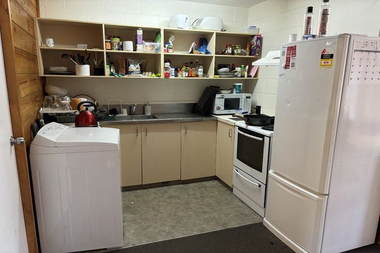 Photo of property in Te Awhina Apartments, 20/22 Sussex Street, Mount Cook, Wellington, 6021