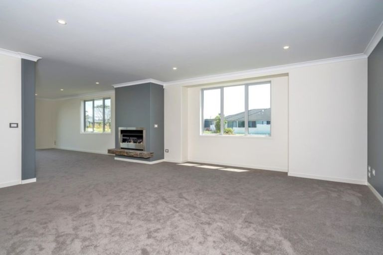 Photo of property in 34 Mariners Haven, One Tree Point, 0118