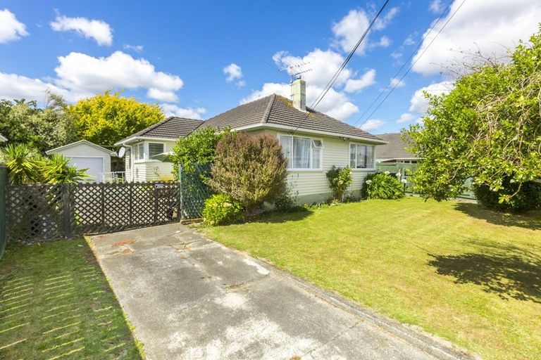 Photo of property in 48 Routley Crescent, Elderslea, Upper Hutt, 5018