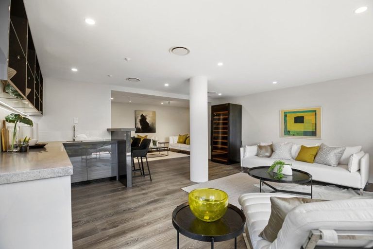 Photo of property in 10 Okahu Street, Orakei, Auckland, 1071