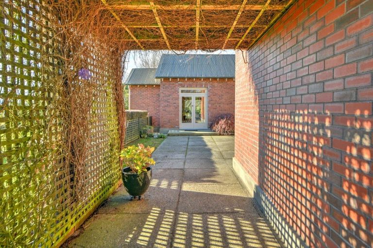 Photo of property in 7 Waimea Valley Road, Mandeville, Gore, 9777