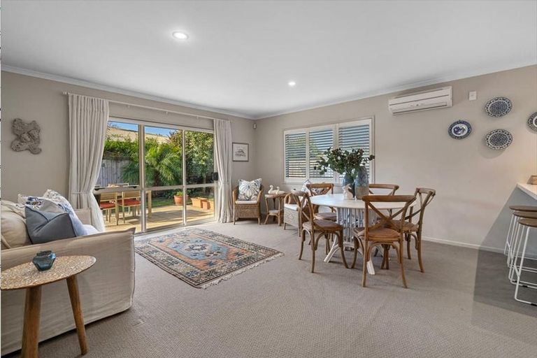 Photo of property in 42 Raukawa Drive, Bethlehem, Tauranga, 3110
