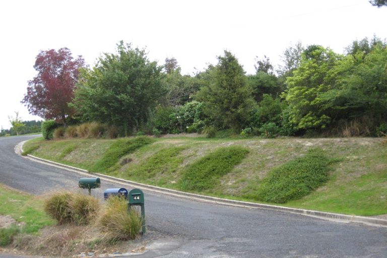 Photo of property in 42 Braeside, Kinmont Park, Mosgiel, 9024